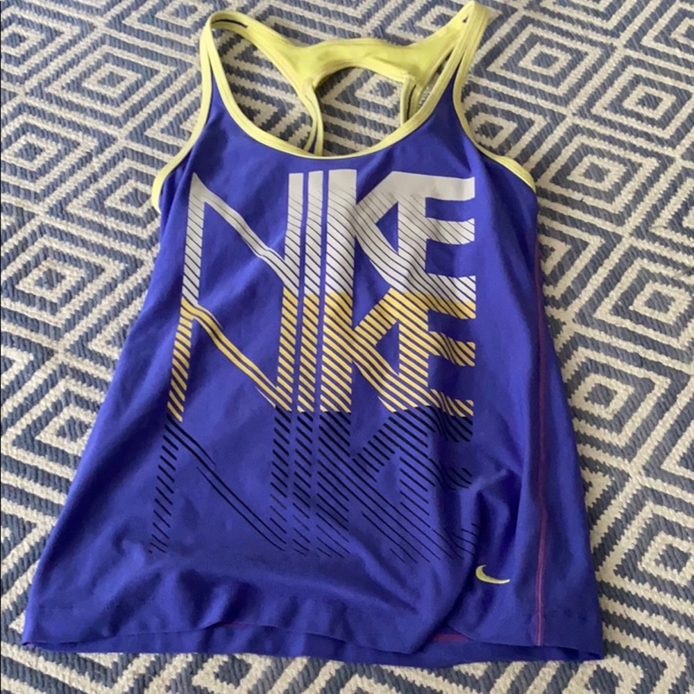 Nike running top